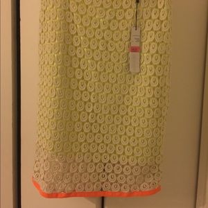 T Tahari *hot* Crocheted Skirt - NWT - Size 2